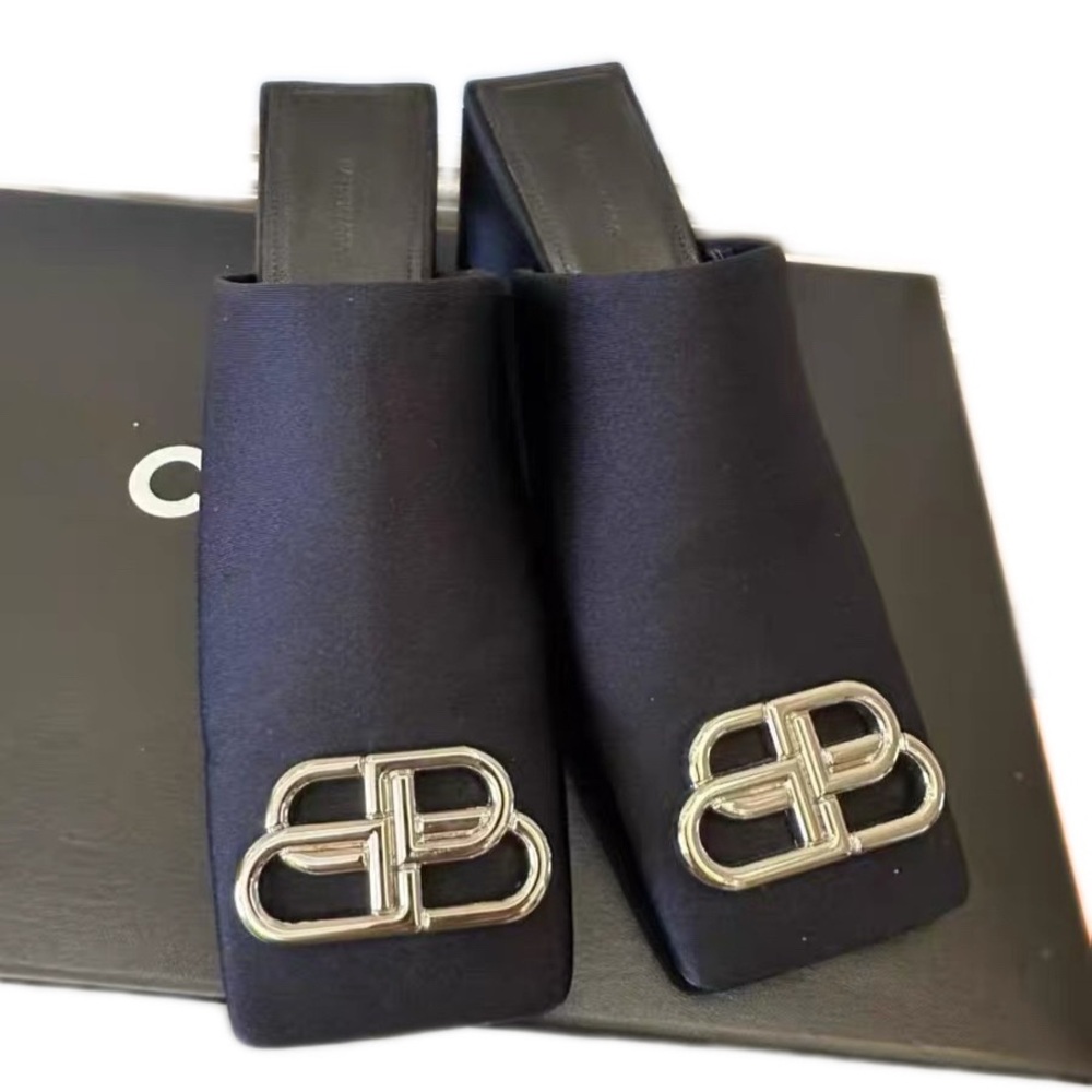 🚩steal authentic Balenciaga Men's Dark Mules with Silver Detail